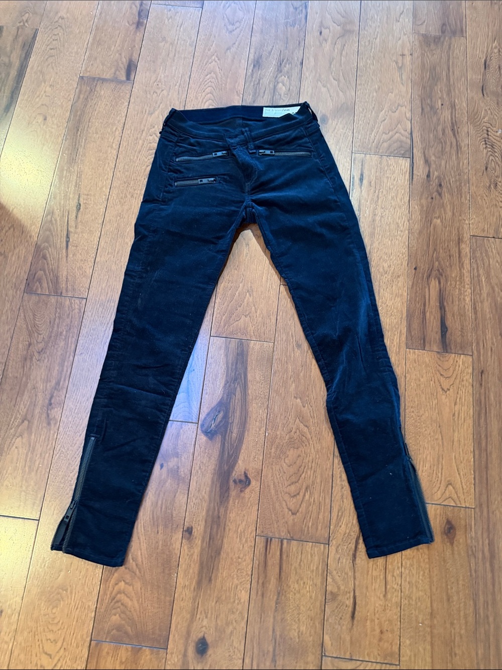 rag & bone navy velvet Skinny Zip-Pocket Jeans